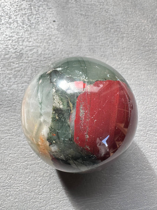 African Bloodstone Sphere – Grounding, Vitality & Protection – Choose Your Size – Natural Healing Crystal, Christmas Crystal Gift: 5-6cm